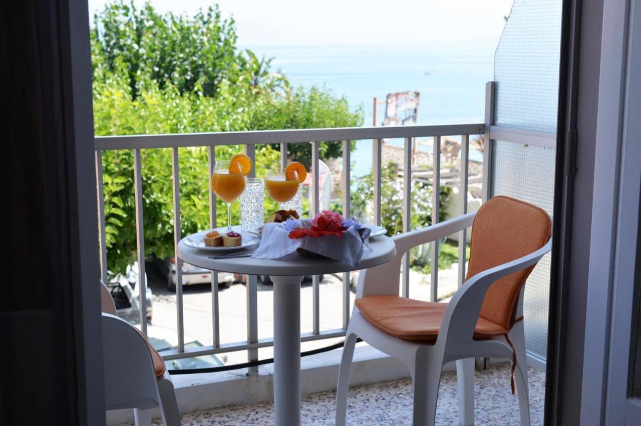 Taradella Hotel Aliszósz Kültér fotó